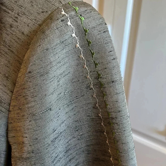 100 Thai silk green gray yellow open front Blazer  Size44. SHINAWATRA - Picture 12 of 16